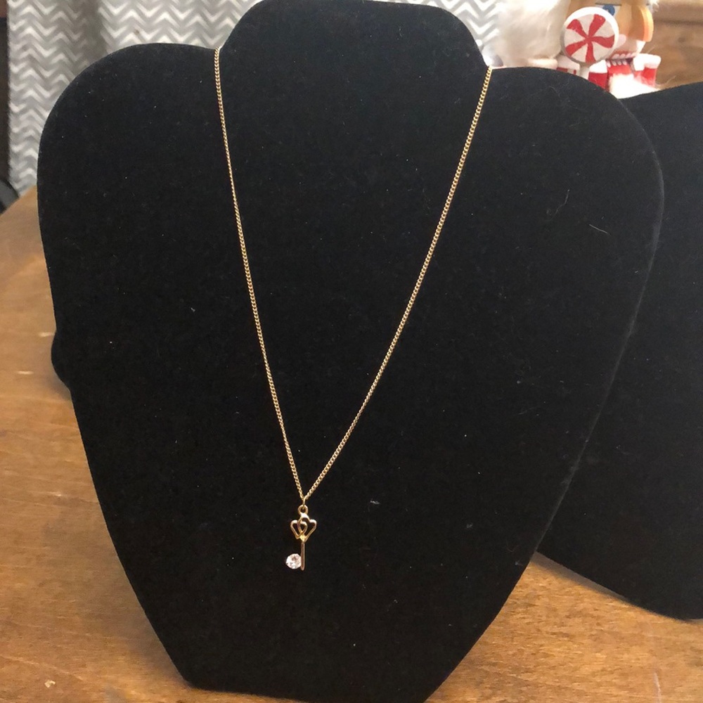 Gold heart key paparazzi necklace
